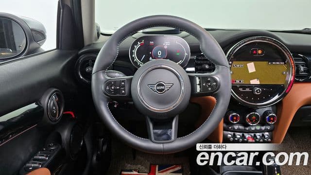 Mini Cooper S 3세대, 2024 13