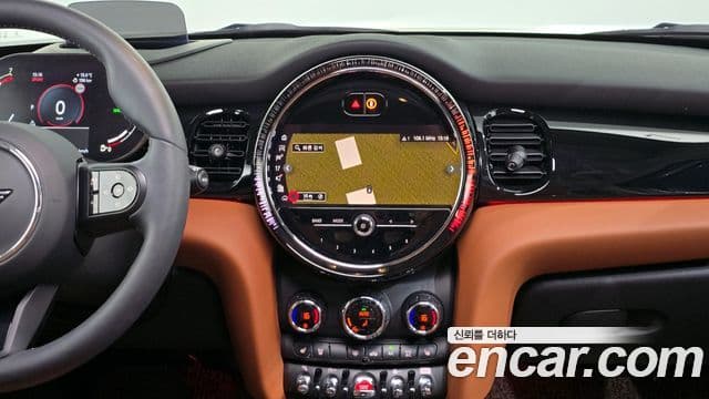 Mini Cooper S 3세대, 2024 14