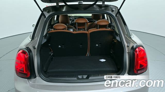 Mini Cooper S 3세대, 2024 20