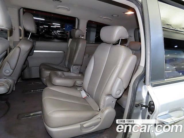 Kia Carnival R люксовая версия, 2012 7