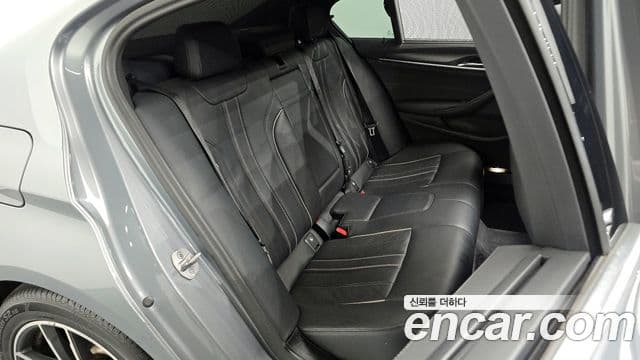 BMW 5시리즈 (G30) 520i M Sport, 2023 12