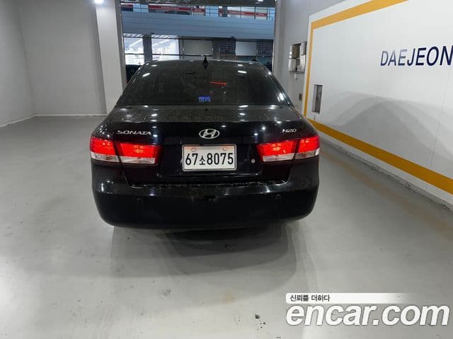 Hyundai NF Sonata Premier, 2007 4