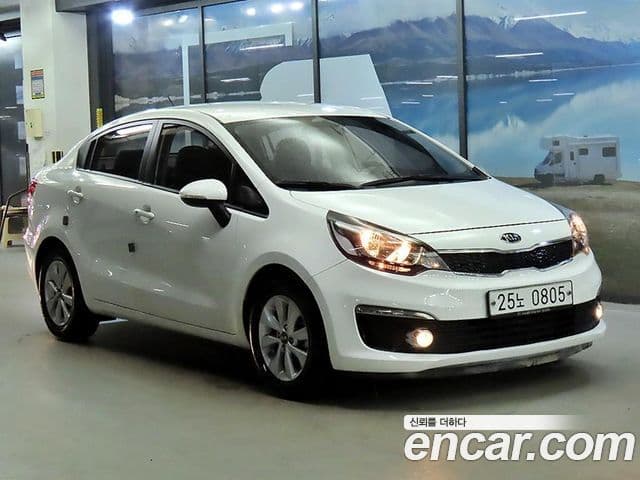 Kia The / новый New Pride Luxury, 2016 1