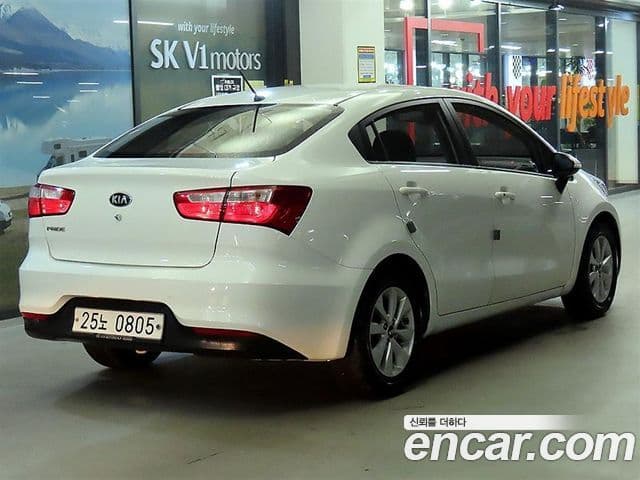 Kia The / новый New Pride Luxury, 2016 4