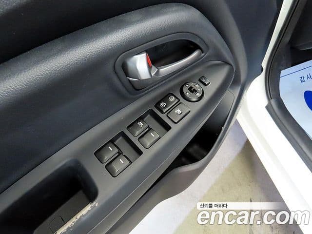 Kia The / новый New Pride Luxury, 2016 13