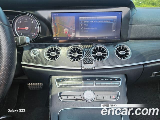 Mercedes-Benz E-класс W213 E220d кабриолет, 2018 16