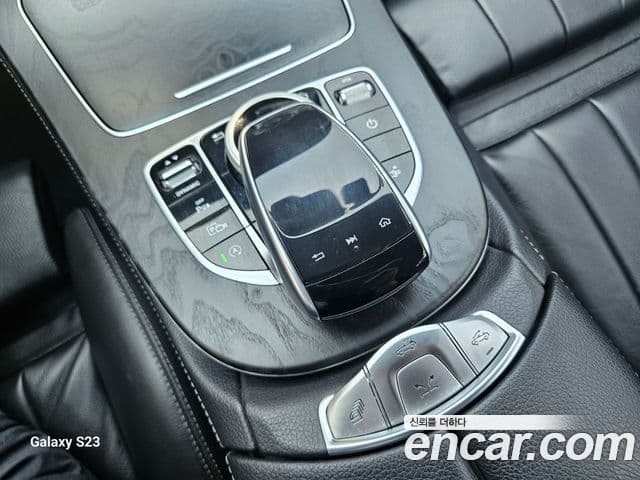 Mercedes-Benz E-класс W213 E220d кабриолет, 2018 17