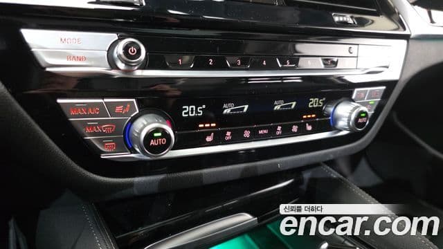 BMW 5시리즈 (G30) Luxury, 2022 16