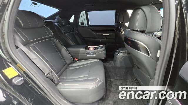 Genesis G90 (RS4) бензин 3.5 турбо AWD, 2022 12