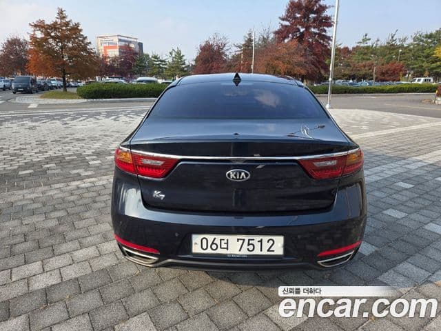 Kia All New K7 2.4 GDI Limited, 2017 4