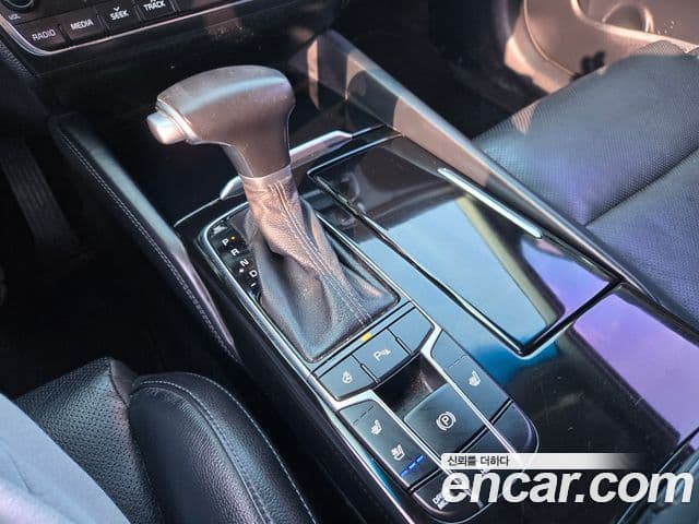 Kia All New K7 2.4 GDI Limited, 2017 9