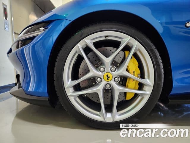 Ferrari 로마 3.9 Spyder, 2024 все фото