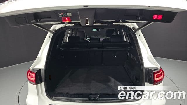 Mercedes-Benz EQB X243 AMG Line, 2023 20