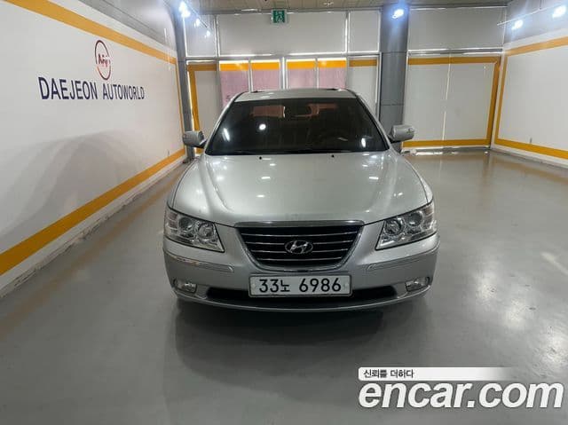 Hyundai NF Sonata 트랜스폼 люксовая версия