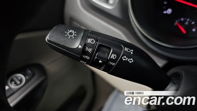 Kia All New Carnival 11인승 Deluxe, 2015 16