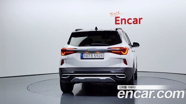 Kia Seltos Signature, 2023 4