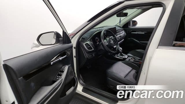 Kia Seltos Signature, 2023 11