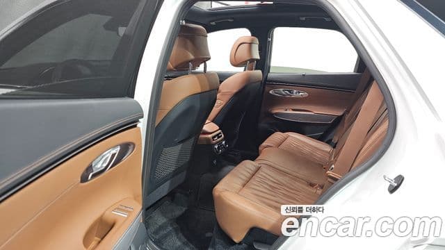 Genesis GV70, 2022 12