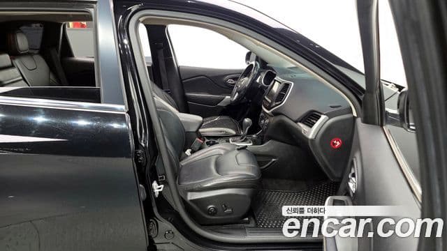 Jeep Cherokee(KL) 2.4 Longitude high AWD, 2018 11