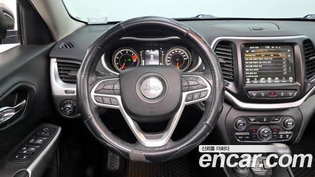 Jeep Cherokee(KL) 2.4 Longitude high AWD, 2018 13