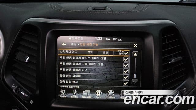 Jeep Cherokee(KL) 2.4 Longitude high AWD, 2018 16