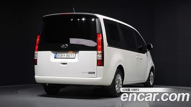 Hyundai Staria Modern, 2023 2