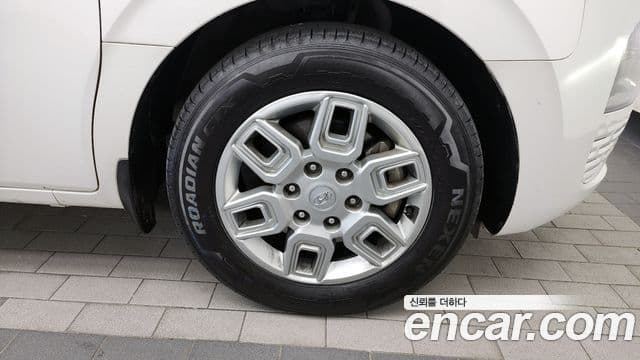 Hyundai Staria Modern, 2023 все фото