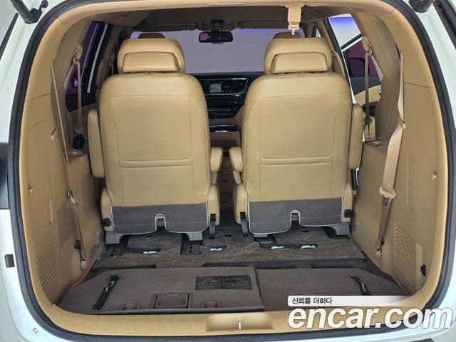Kia All New Carnival President, 2017 13