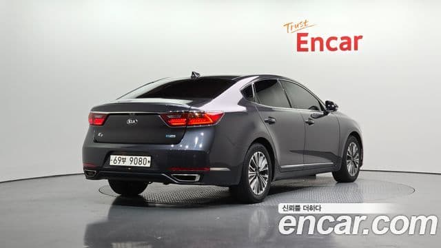 Kia All New K7 гибрид Prestige, 2018 2