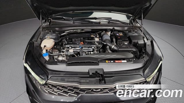 Kia K5 3세대 Signature, 2021 6