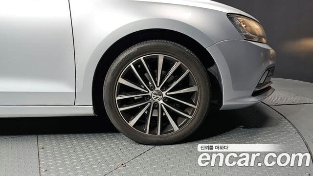 Volkswagen New Jetta 6세대, 2015 все фото