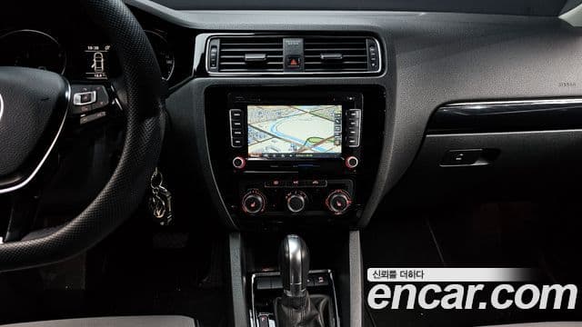 Volkswagen New Jetta 6세대, 2015 14