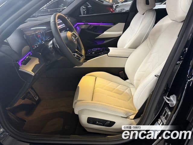 BMW 5시리즈 (G60) 520i M Sport, 2025 8