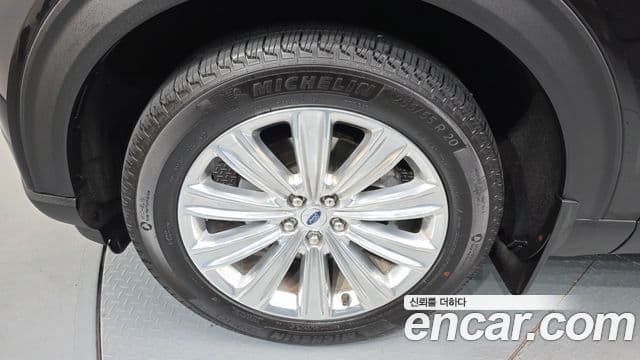 Ford Explorer 6세대 2.3 Limited 4WD, 2023 все фото