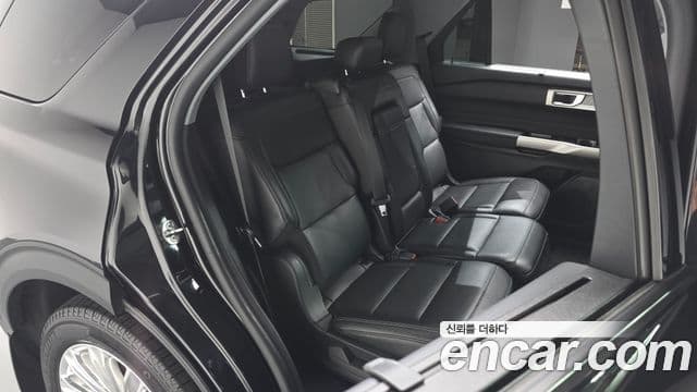 Ford Explorer 6세대 2.3 Limited 4WD, 2023 11