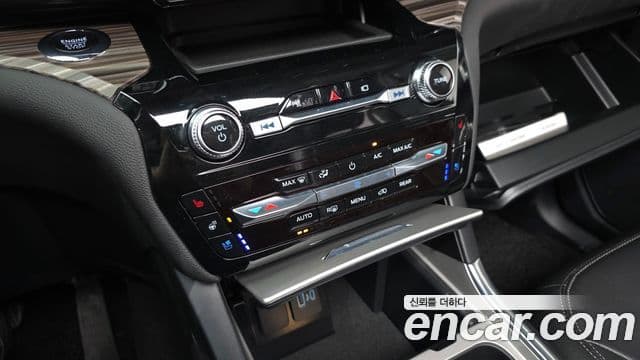 Ford Explorer 6세대 2.3 Limited 4WD, 2023 17