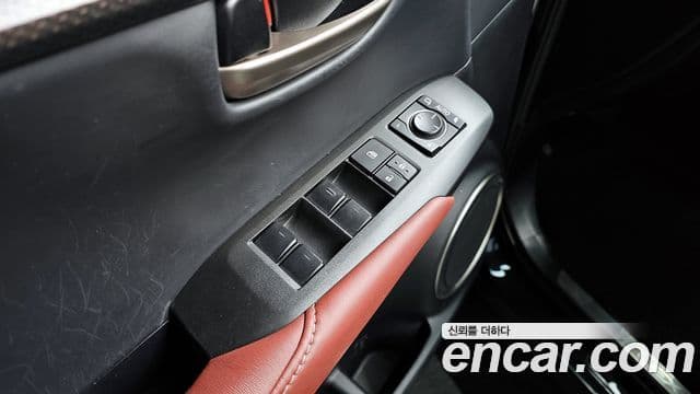 Lexus NX300h Supreme, 2017 13