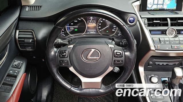 Lexus NX300h Supreme, 2017 15