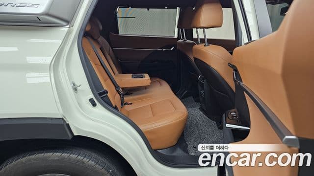 KG모빌리티(SsangYong) Torres T7, 2023 12