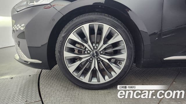 Kia K8 Noblesse, 2022 все фото