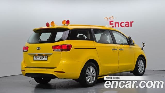 Kia All New Carnival Luxury, 2018 2