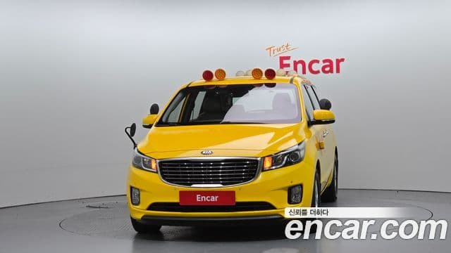 Kia All New Carnival Luxury, 2018 3