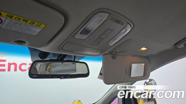 Kia All New Carnival Luxury, 2018 18