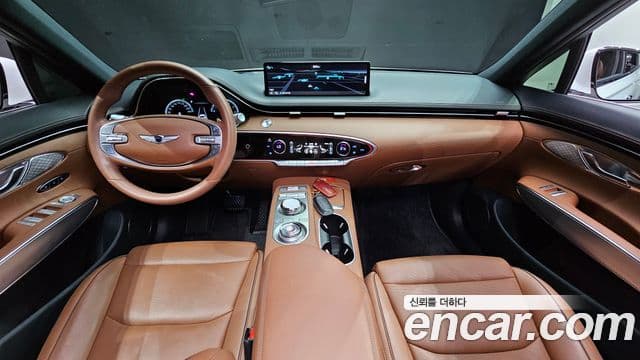 Genesis GV70, 2023 7