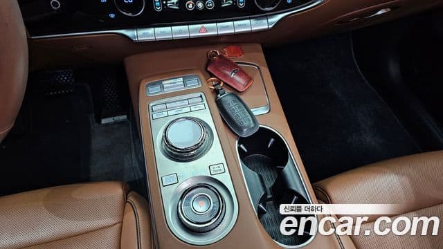 Genesis GV70, 2023 9