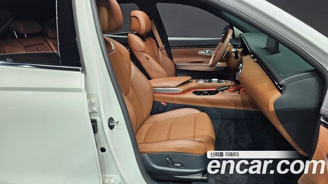 Genesis GV70, 2023 10