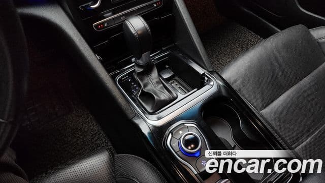 Renault Korea(Samsung) SM6 2.0 LPe LE (для людей с инвалидностью), 2016 9