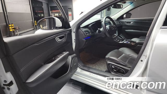 Renault Korea(Samsung) SM6 2.0 LPe LE (для людей с инвалидностью), 2016 10