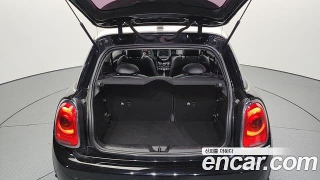 Mini Cooper D 3세대, 2017 20