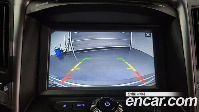 Hyundai YF Sonata Luxury, 2010 19